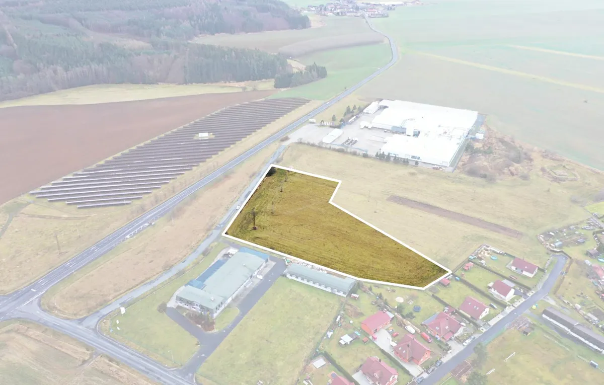 Prodej komerčního pozemku 11158 m²